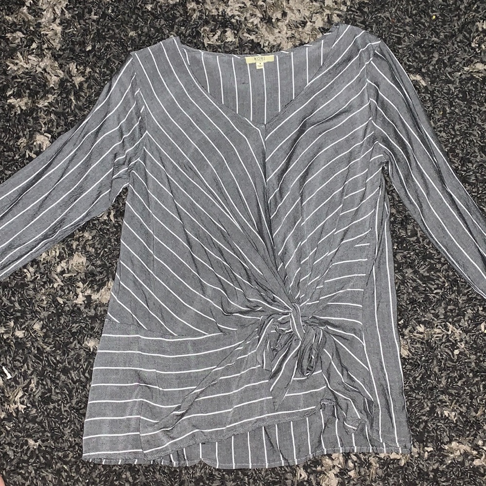 Long sleeve gray and white striped dress shirt! Size small